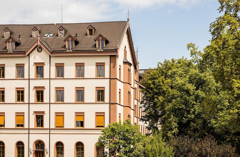 Odelya Hotel & Naturgarten Basel City Exterior photo